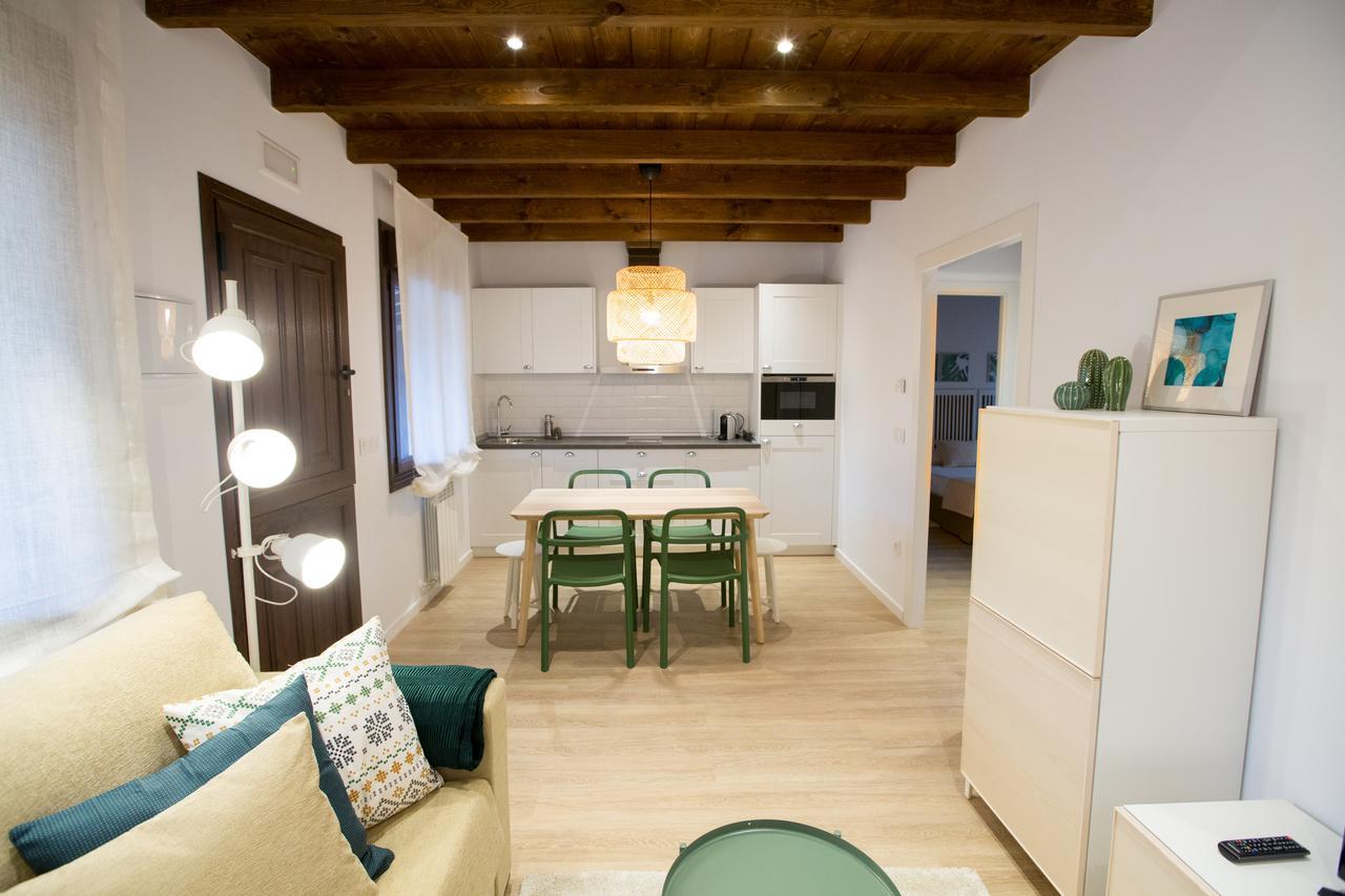 Fuente El Gueeyu Apartment Cangas de Onis Exterior photo